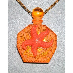 Vintage Glass Starfish Pendant Necklace With Ornate Carved Design & Octagonal Sh